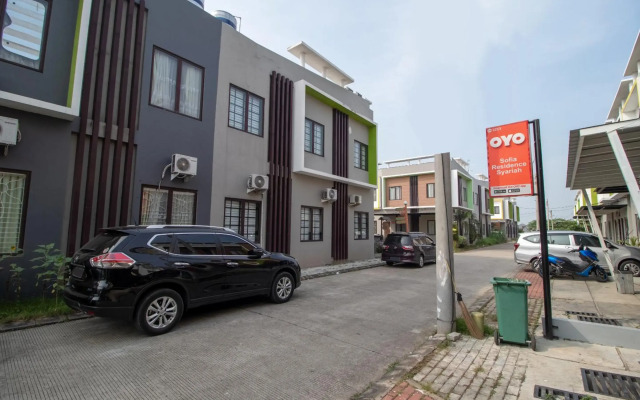 OYO 3253 Sofia Residence Syariah