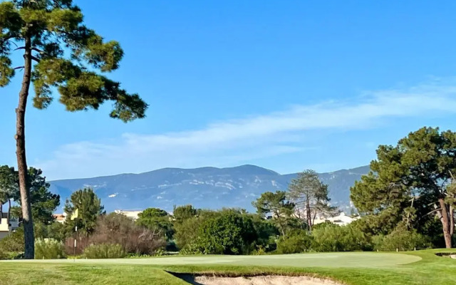 Tr ia Beach Pool Golf Villa