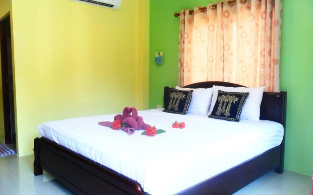 Lanta New Beach Bungalows