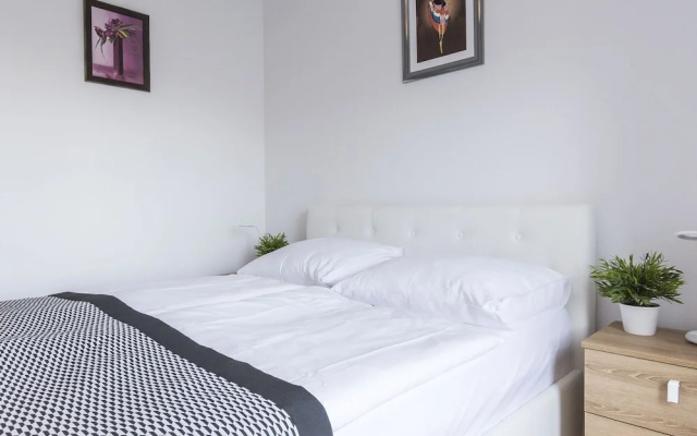 VacationClub - Solna Apartments