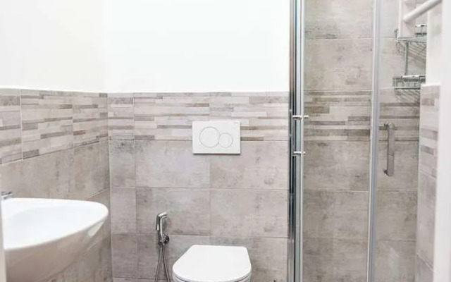 Florence Rooms Novella