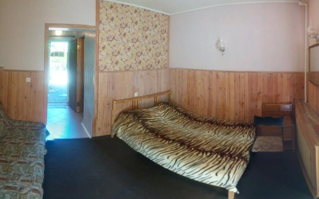 Guest House Grebenskaya 26