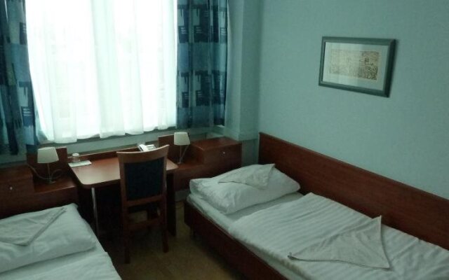 Hotel Jurki Dom