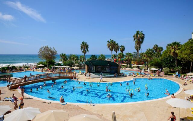 M.C Beach Park Resort Hotel - All Inclusive