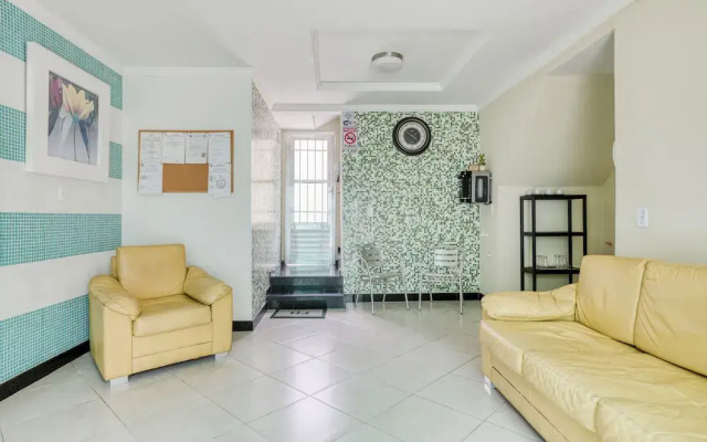 OYO Flutuante Hotel