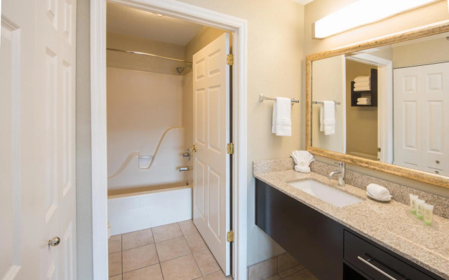 Staybridge Suites Columbus-Airport by IHG