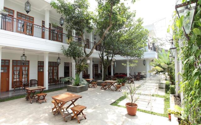 De Halimun Guest House