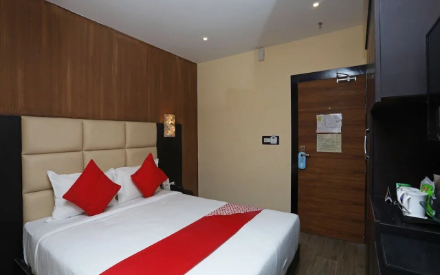 The Dolphin Palace By OYO Rooms