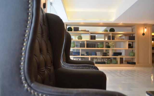 Hotel Plaza Revolución