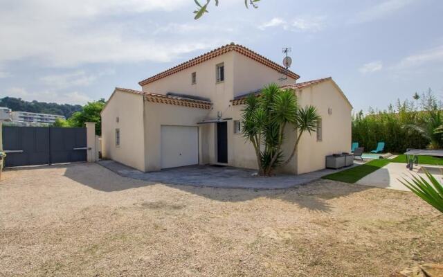 Homelly - Belle Maison avec piscine