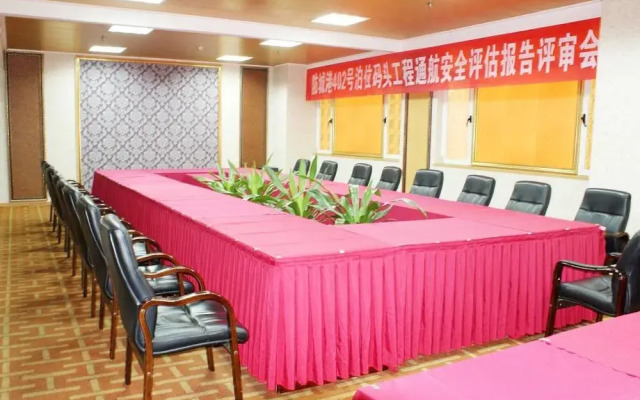 KB-Crown Hotel