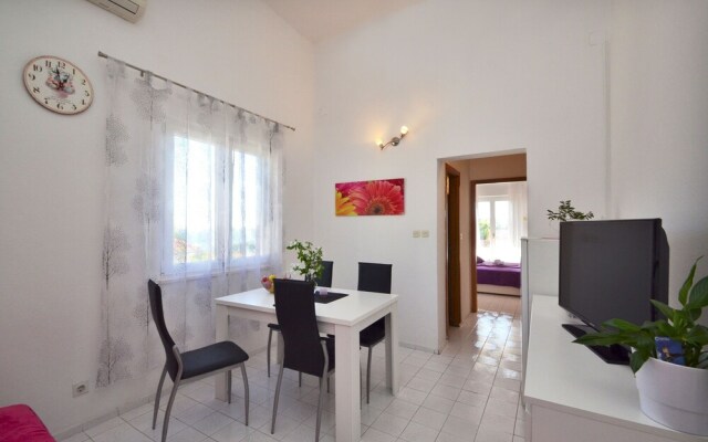 Laidback Apartments