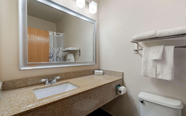 Best Western Plus DFW Airport Suites
