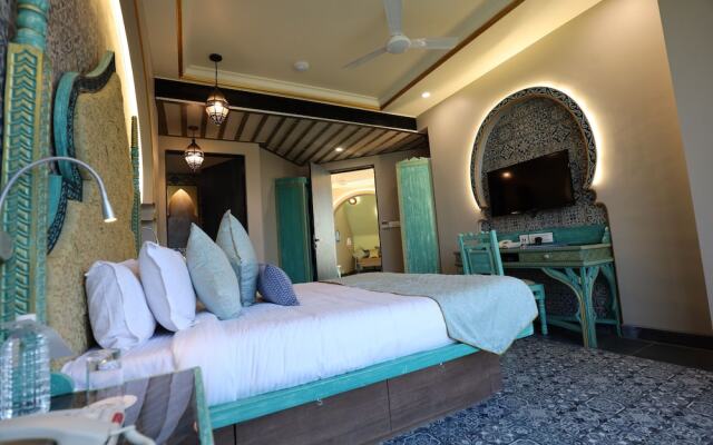 Neonz Resort & Club