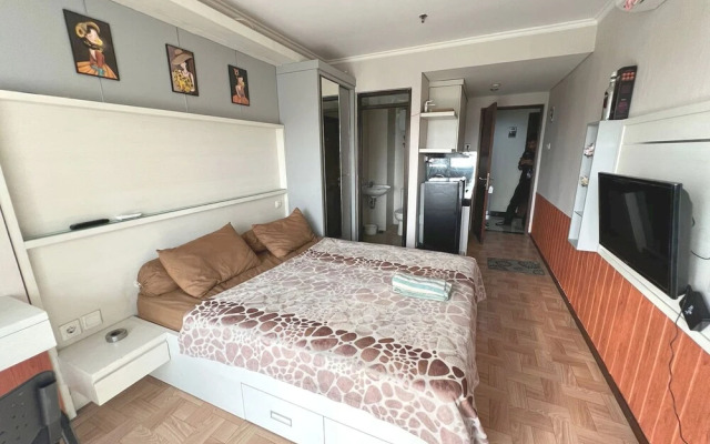 OYO 93559 Apartemen Gateway Pasteur By Erik