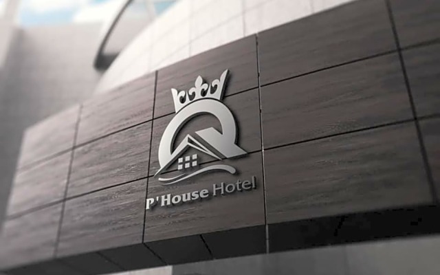 PHouse Hotel
