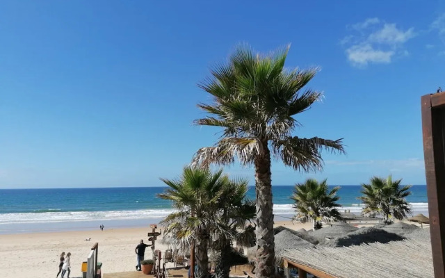 Fonte Da Telha Cliff House