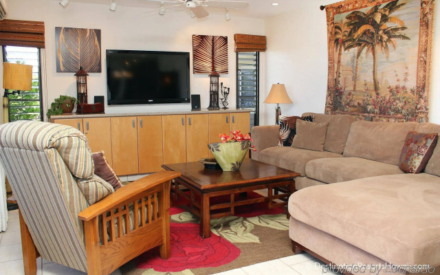 Wailea Ekolu - CoralTree Residence Collection