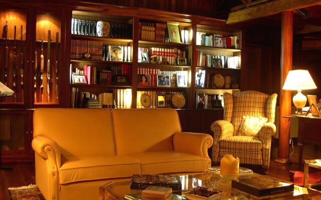 Hospedaria do Convento d'Aguiar- Turismo de Habitacao