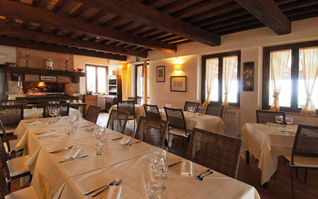 Il Posto delle More