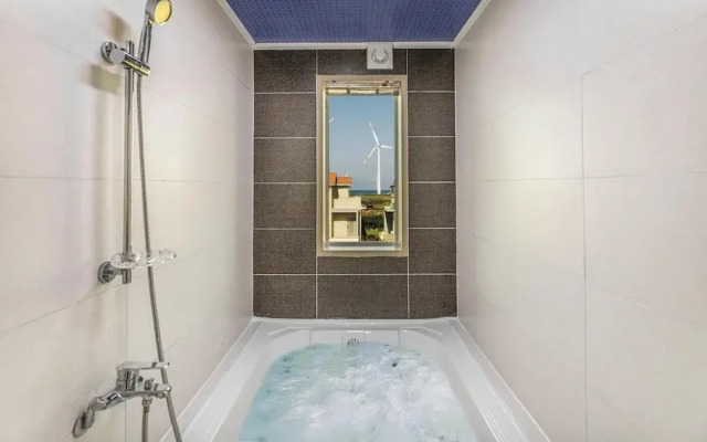 Jeju Basafan Spa Pension