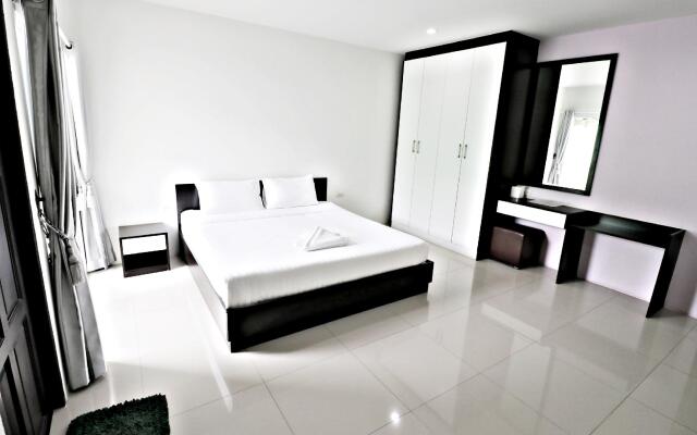 Hua Hin Irooms Hotel