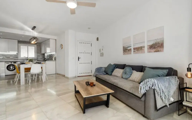 Blue Pearl Apartment Old Town Fuengirola Ref 24 by Costarentals - Ref 24