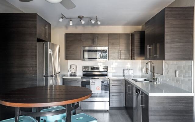 WanderJaunt Luxe Normal Heights Apts