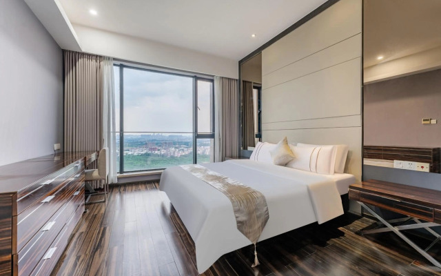Yicheng Apartment PaZhou Poly World Center