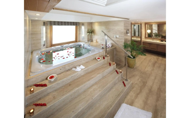 Jaypee Vasant Continental