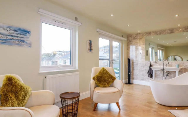 14 St Georges Road
