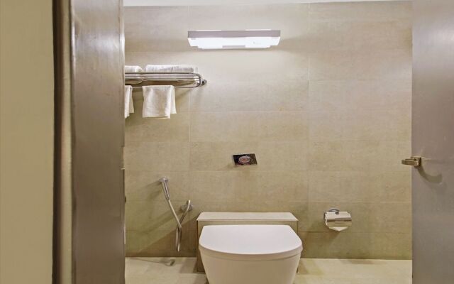 OYO Townhouse 030 Ashram Road Ahmedabad