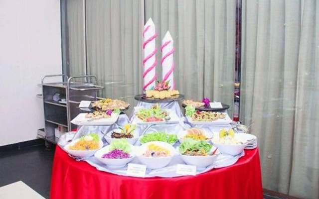 Hotel Janaki