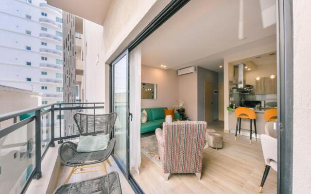 Fully Serviced Apartment at Regatta Living II - 6C