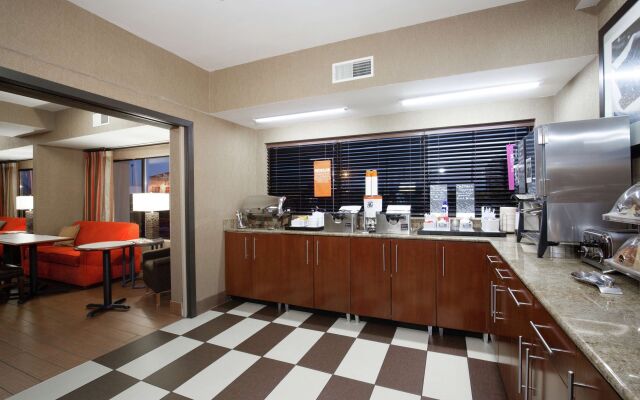 Hampton Inn Collinsville