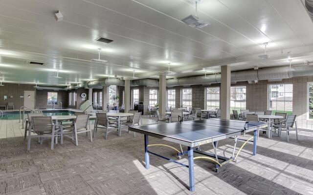 Holiday Inn Express Hotel & Suites St. Cloud by IHG