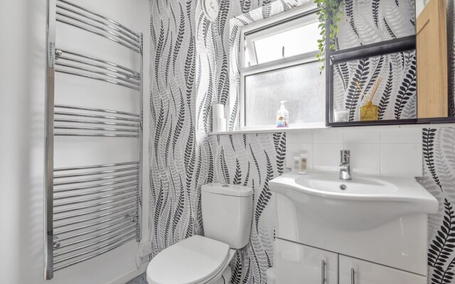 Cosy 3 bedroom home - Manchester
