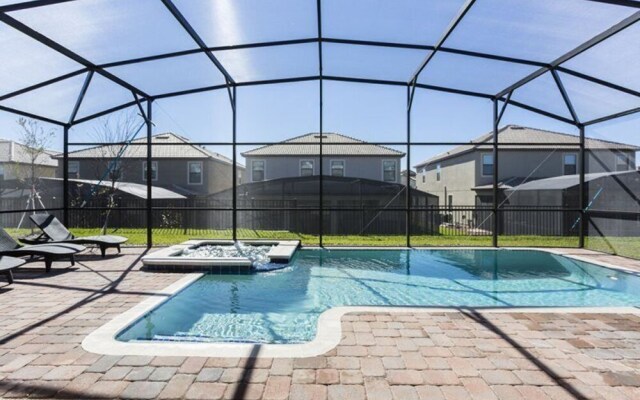 1512 Rolling Fairway Drive