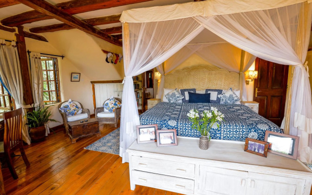 Ol Losowan House, Karen