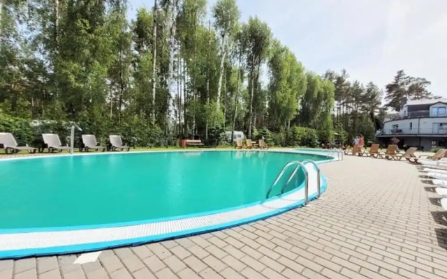 Duplex Apartment, 3 Bedrooms, Pool, Pobierowo