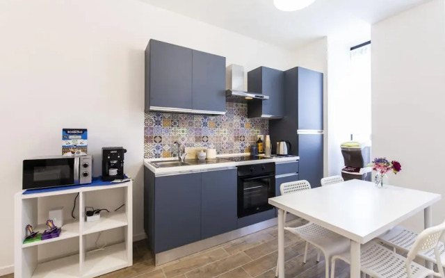 Noto 10 in Milan With 1 Bedrooms and 1 Bathrooms