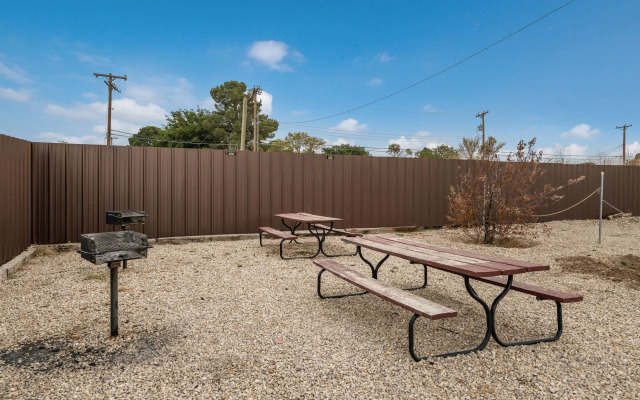 Rodeway Inn Carlsbad Caverns Area