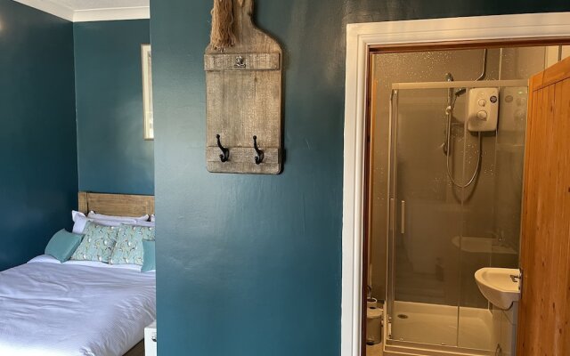 The Hole In The Wall