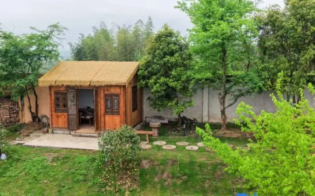 Green Fairy Camphor Resort Homestay – Outside – Huangshan