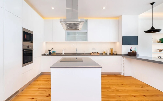 Combro Luxury Apartment