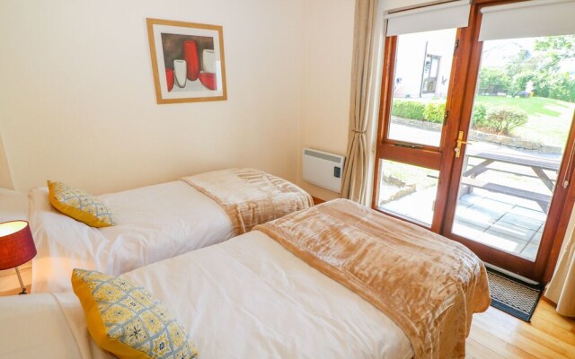 Villa 44