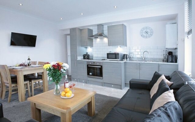Austen's Luxury Apartments