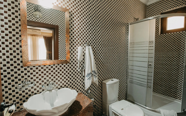 Royal Stone Houses - Goreme