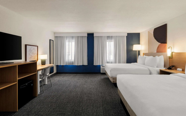 Spark by Hilton Fort Wayne