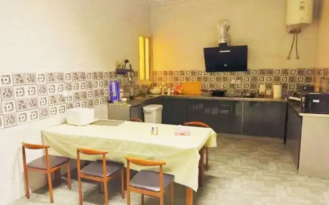 Hasy's House-Ween hotel